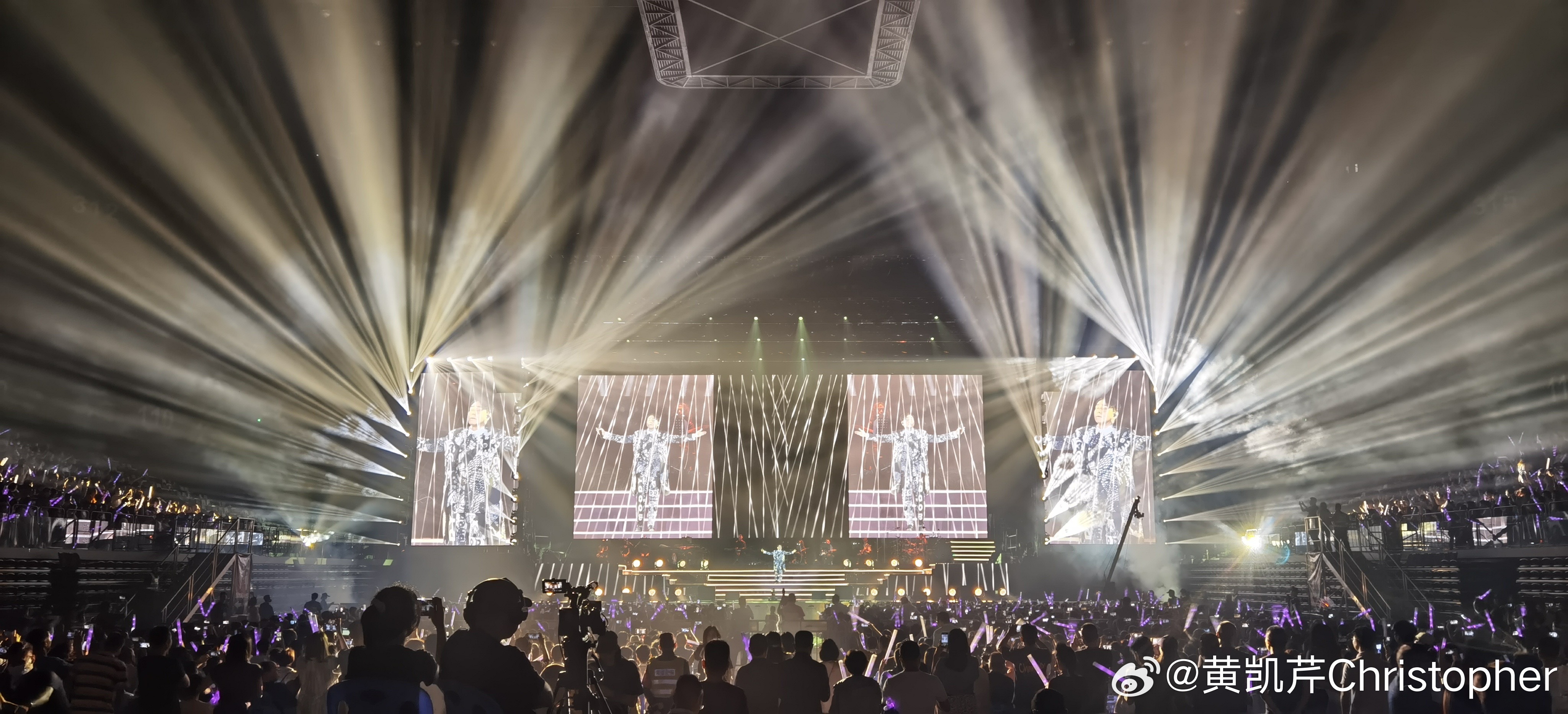 澳门演唱会最佳观演地点探索，6号演唱会的魅力之夜2021年6月5日澳门演唱会