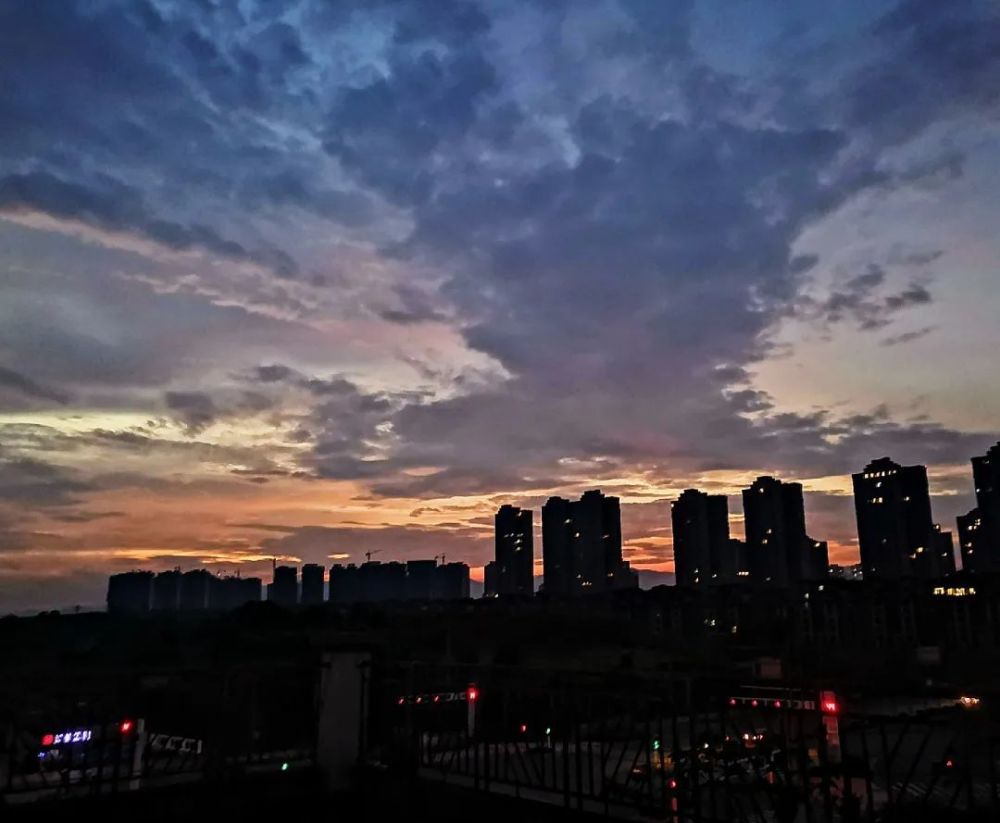 澳门6块牌照的拥有者揭秘，神秘身份与背后故事澳门6块牌照的拥有者是谁呀图片啊视频